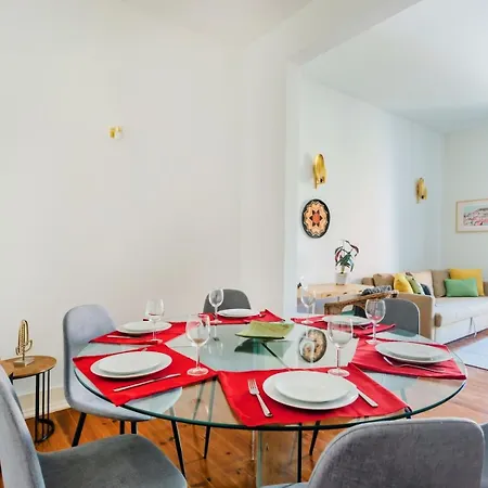 Apartament Conde 3bdr Luxury With Balcony