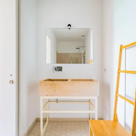 Appartement Conde 3bdr Luxury With Balcony