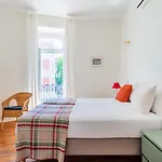 Conde 3bdr Luxury With Balcony * Lisboa