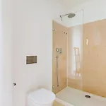 Conde 3bdr Luxury With Balcony *
